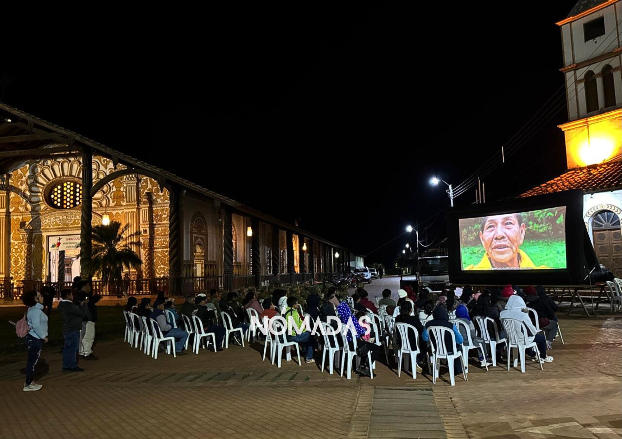 Una imagen del recuerdo, cuando el documental fue estrenado en Concepción. Foto: Karina Segovia/Revista Nómadas.