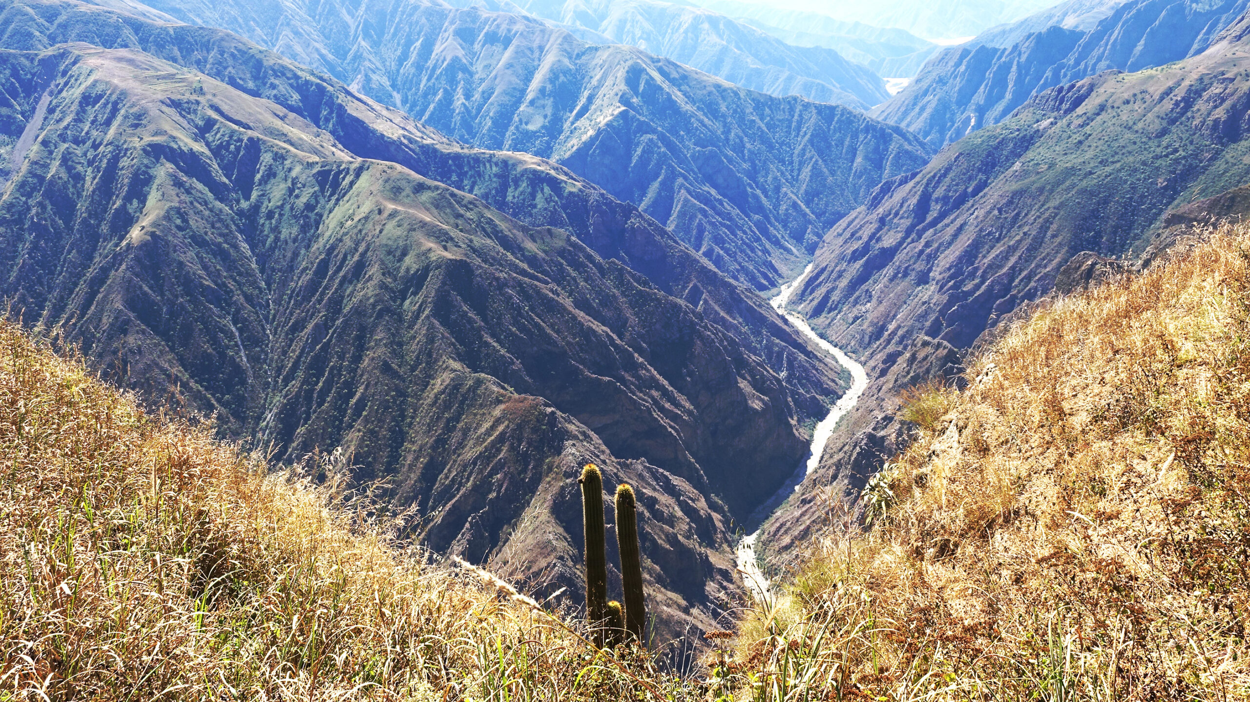 El gran cañón del Pilaya es el que abraza y lo observa a uno.

Foto: Karina Segovia