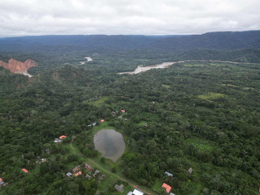 Entre las voces del río y la selva: la memoria viva de San José de Uchupiamonas