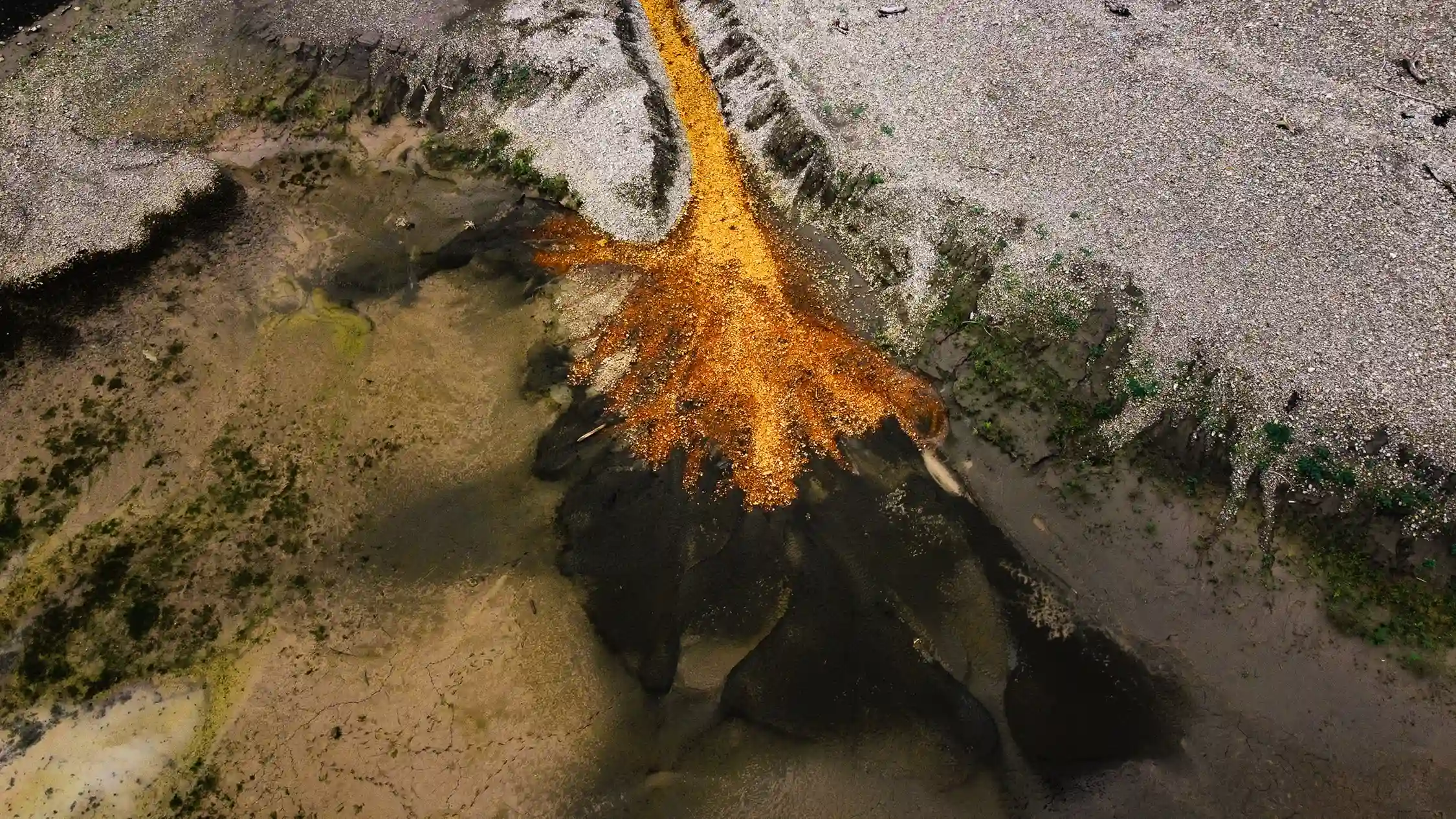 Pueblos indígenas denuncian exclusión en el plan para reducir el uso de mercurio en la minería aurífera
