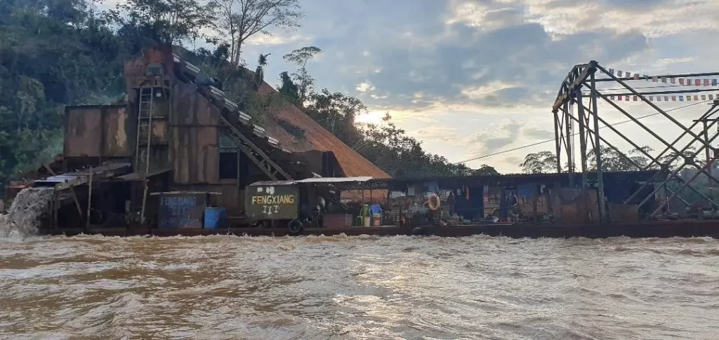 “El mapa del extractivismo coincide con el mapa de la pobreza”