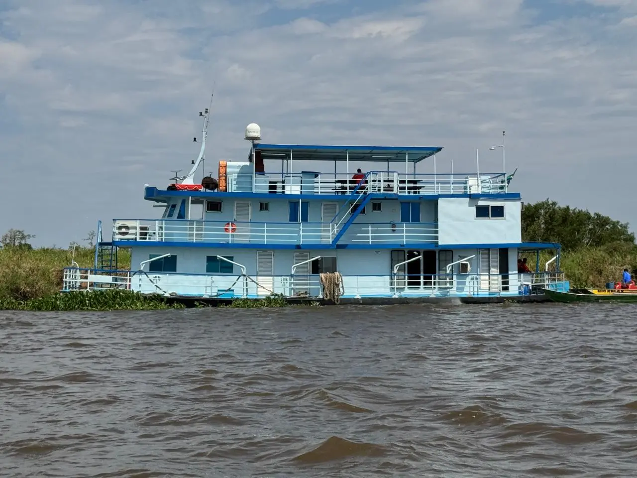 Una expedición de 20 días recorre el río Paraguay para proteger su biodiversidad